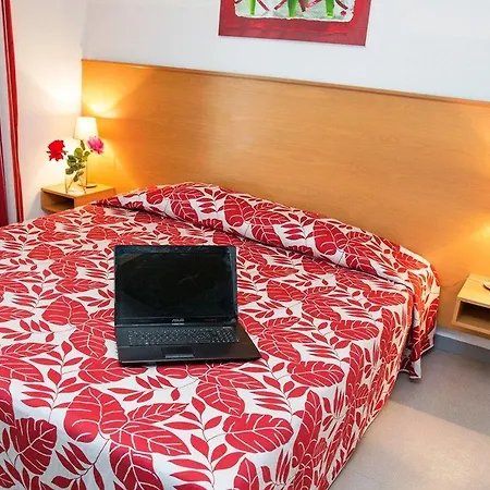 Apartahotel Residhotel Galerie Tatry Burdeos